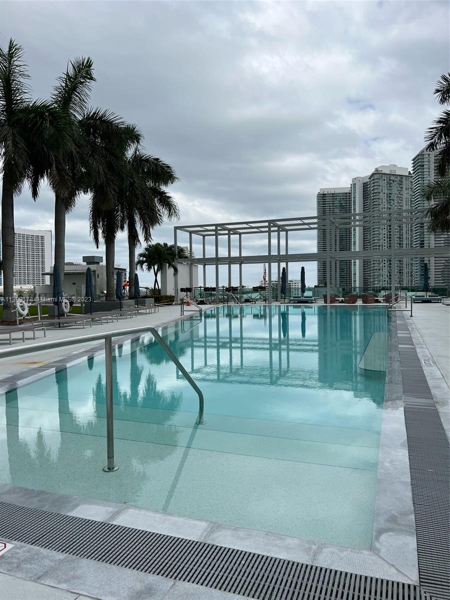 FOUR MIDTOWN MIAMI CONDO - Residential Lease