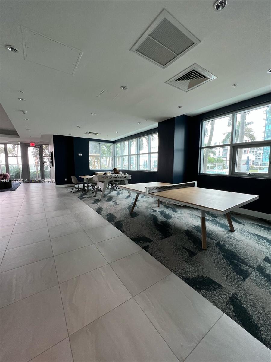 FOUR MIDTOWN MIAMI CONDO - Residential Lease