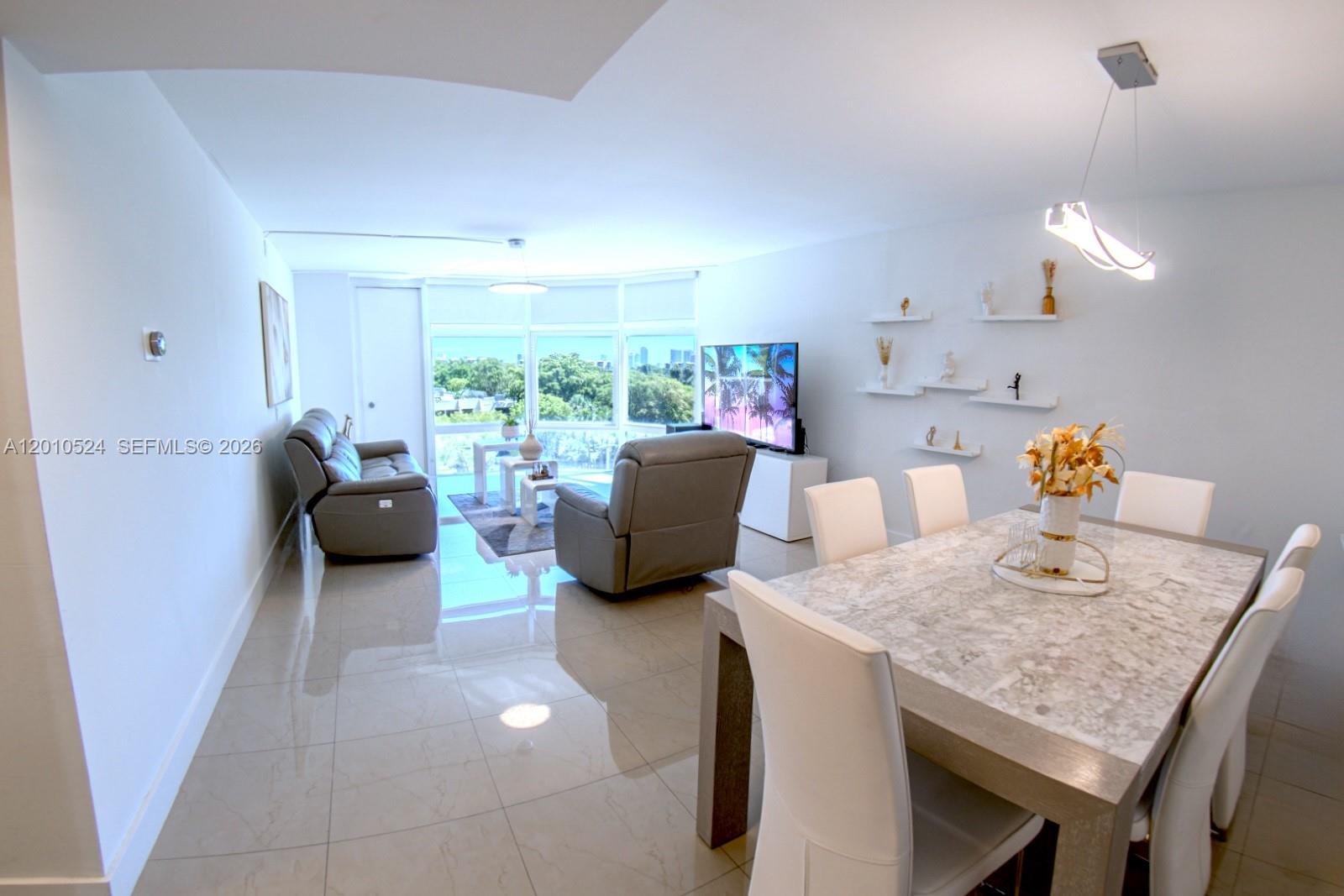 BONAVIDA CONDO - Residential