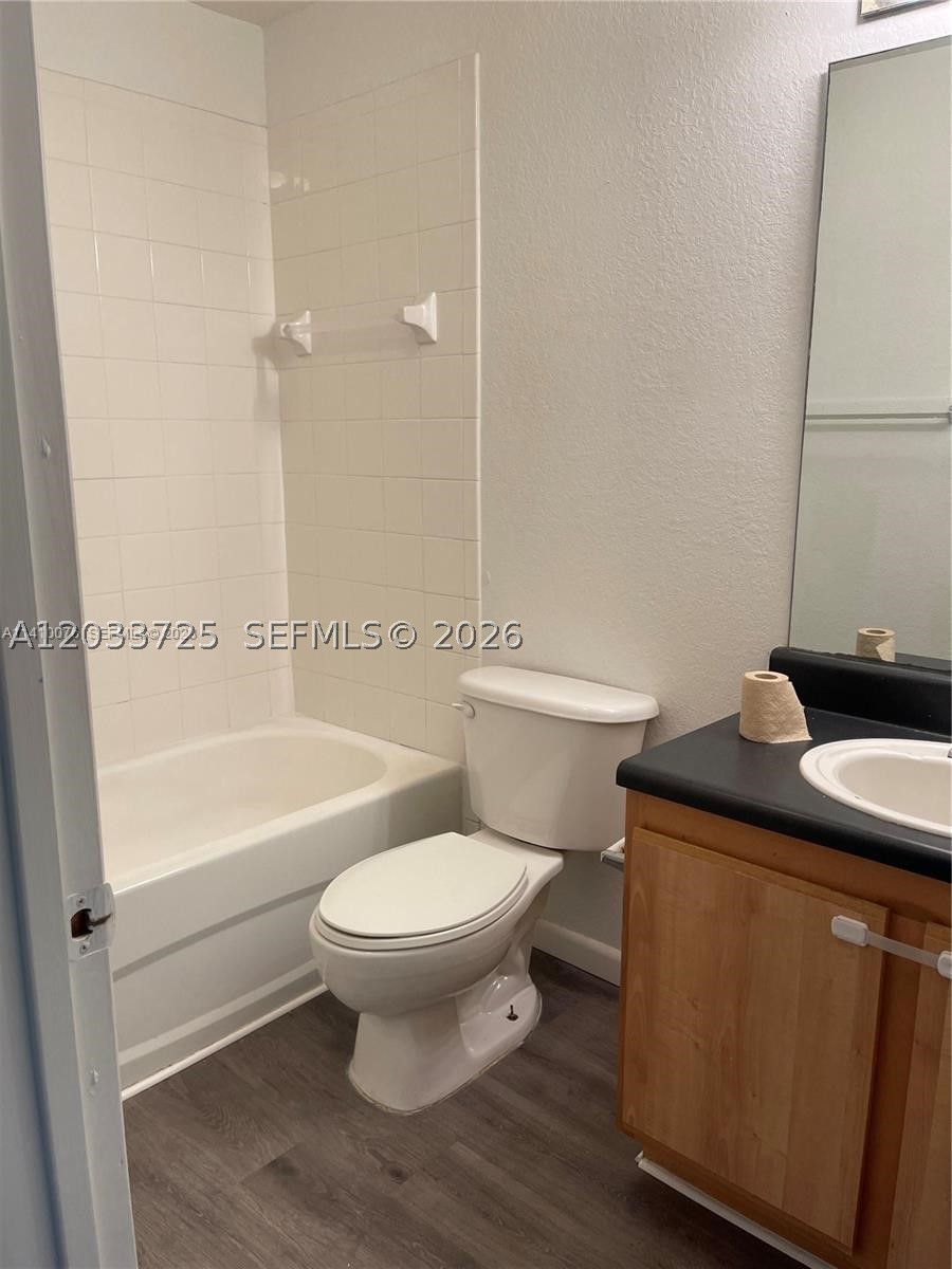 AQUA VISTA TOWNHOMES CONDO - Residential