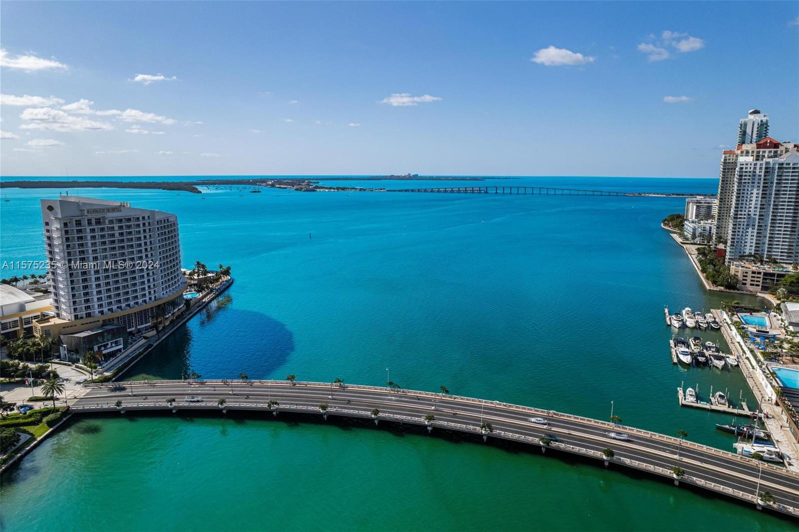 CARBONELL CONDO - Residential