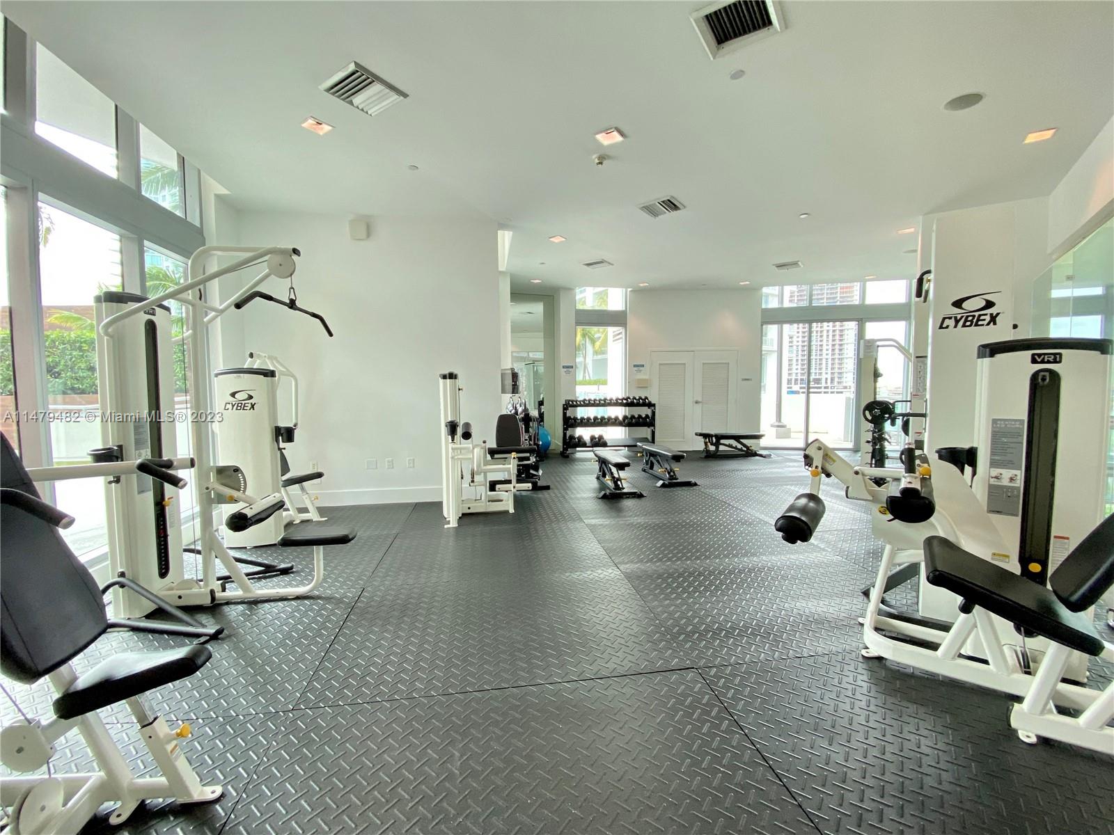 WIND CONDO - Residential Lease