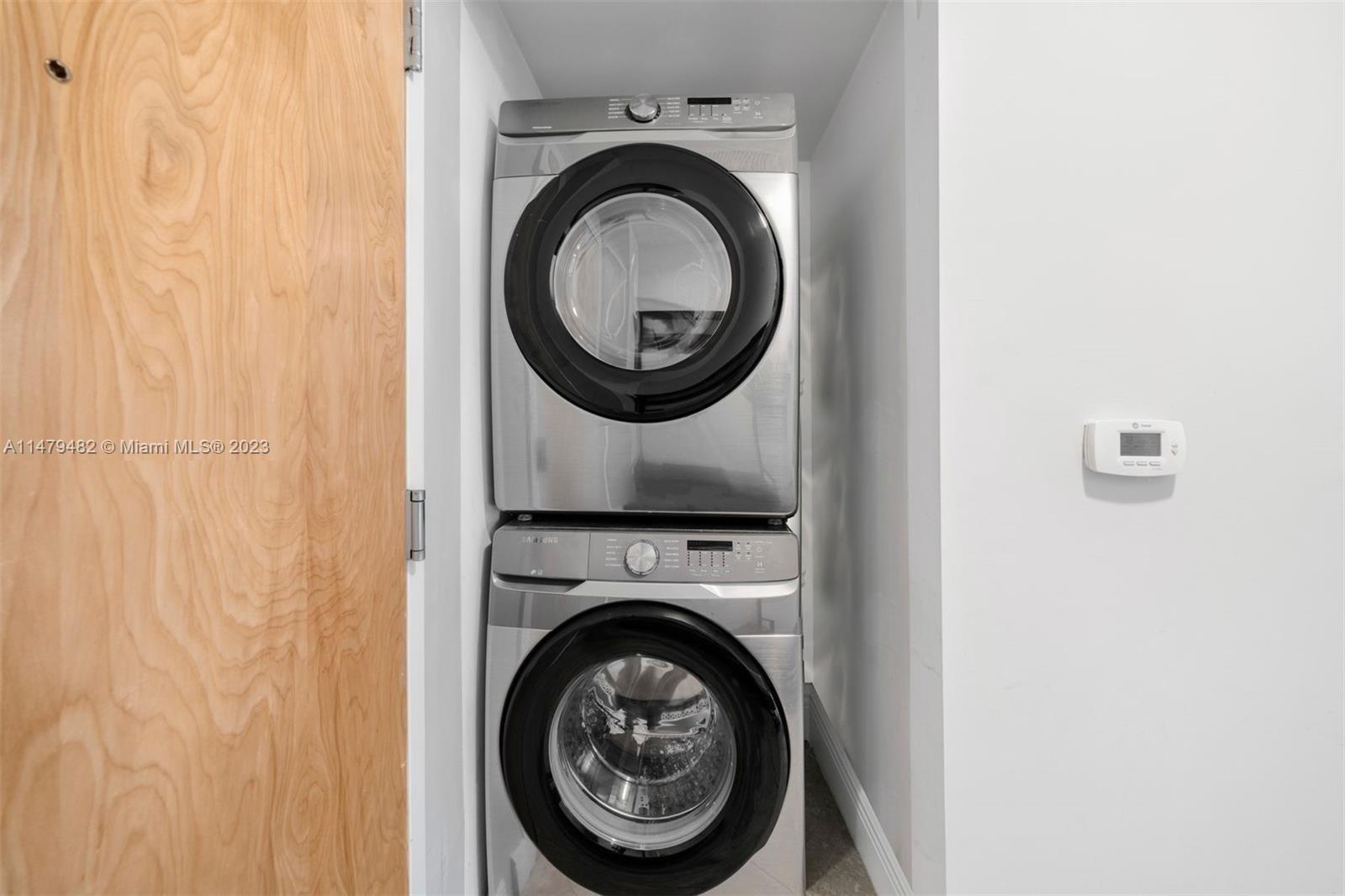 WIND CONDO - Residential Lease