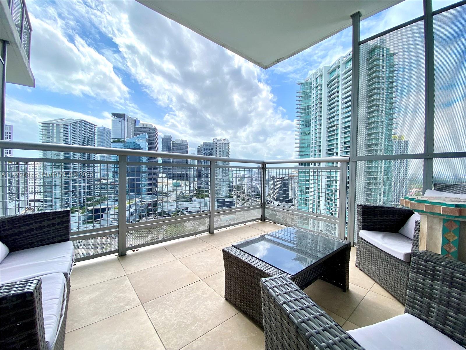 WIND CONDO - Residential Lease
