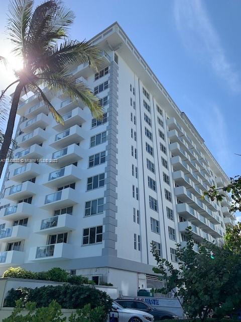 CARLISLE ON THE OCEAN CON - Residential Lease