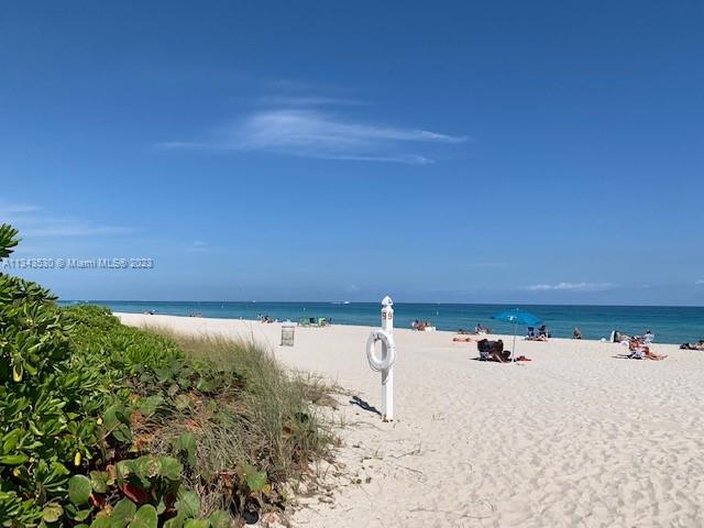 CARLISLE ON THE OCEAN CON - Residential Lease