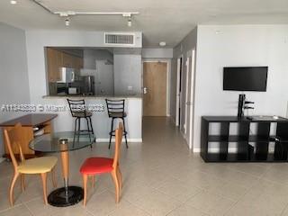 CARLISLE ON THE OCEAN CON - Residential Lease