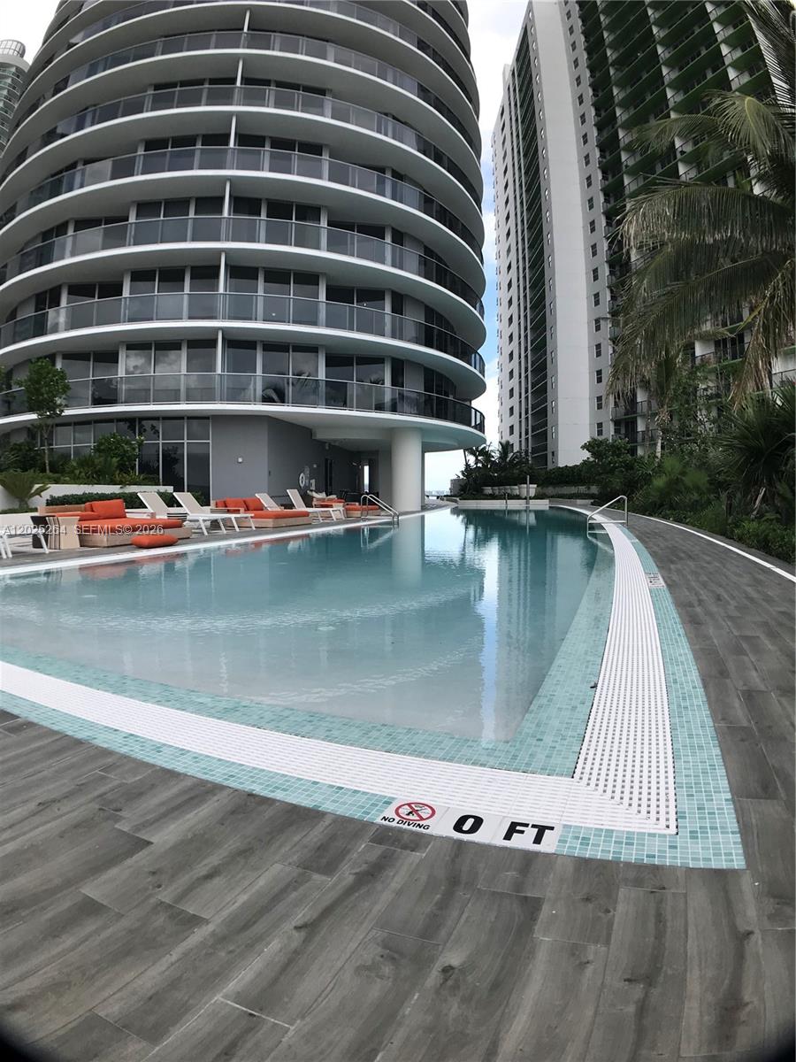 ARIA ON THE BAY CONDO - Residential Lease