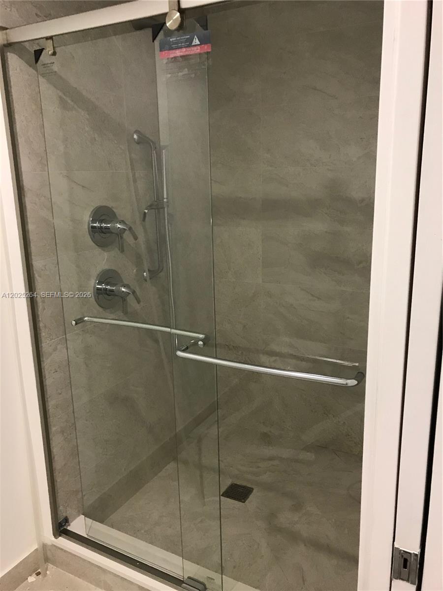 ARIA ON THE BAY CONDO - Residential Lease
