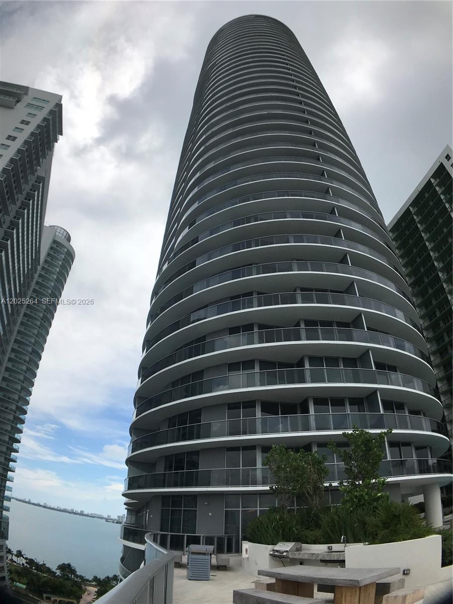 ARIA ON THE BAY CONDO - Residential Lease