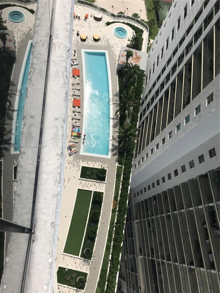 ARIA ON THE BAY CONDO - Residential Lease