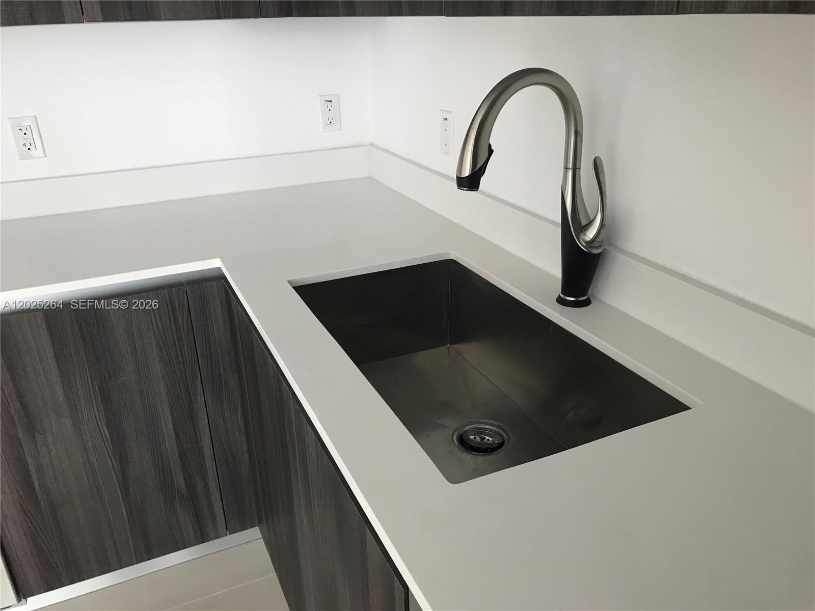 ARIA ON THE BAY CONDO - Residential Lease