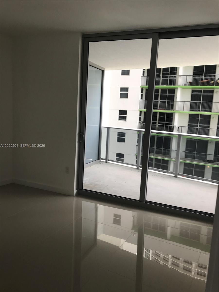 ARIA ON THE BAY CONDO - Residential Lease
