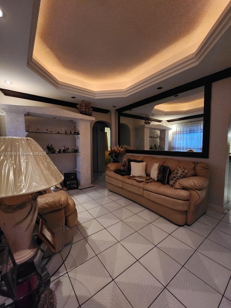 SUNKIST GROVE - Residential