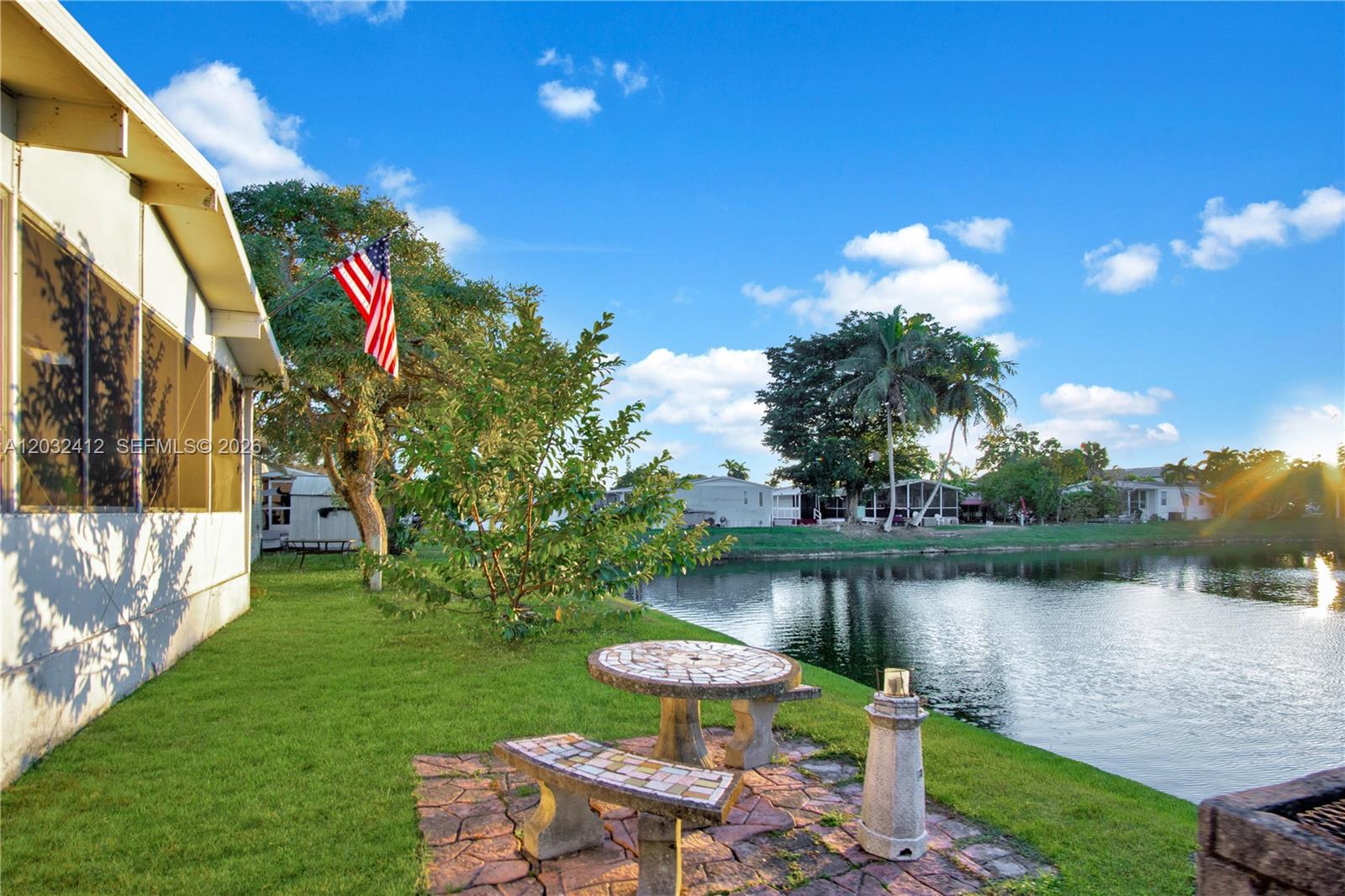GATEWAY ESTATES PARK COND - Residential