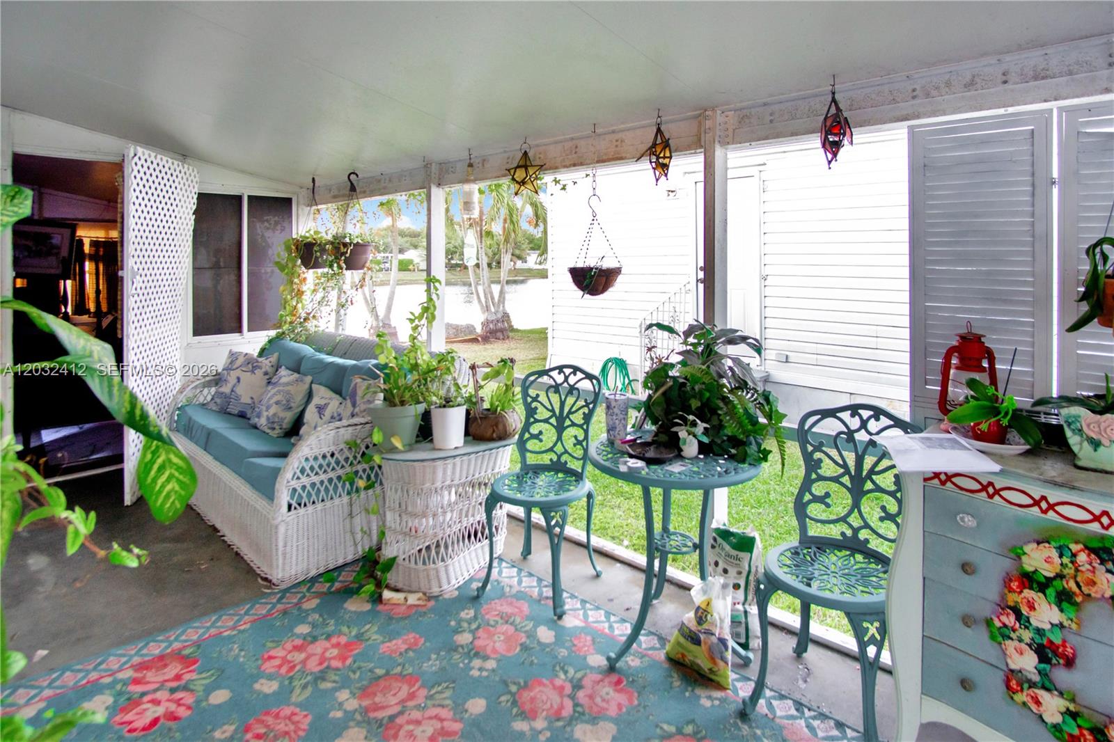 GATEWAY ESTATES PARK COND - Residential