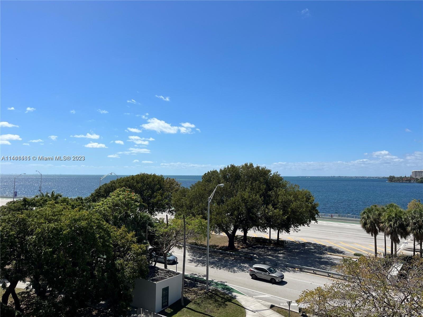 BRICKELL BISCAYNE CONDO - Residential Lease