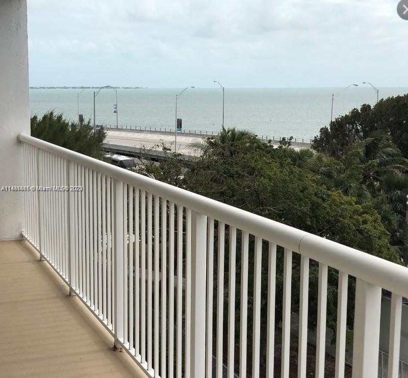 BRICKELL BISCAYNE CONDO - Residential Lease