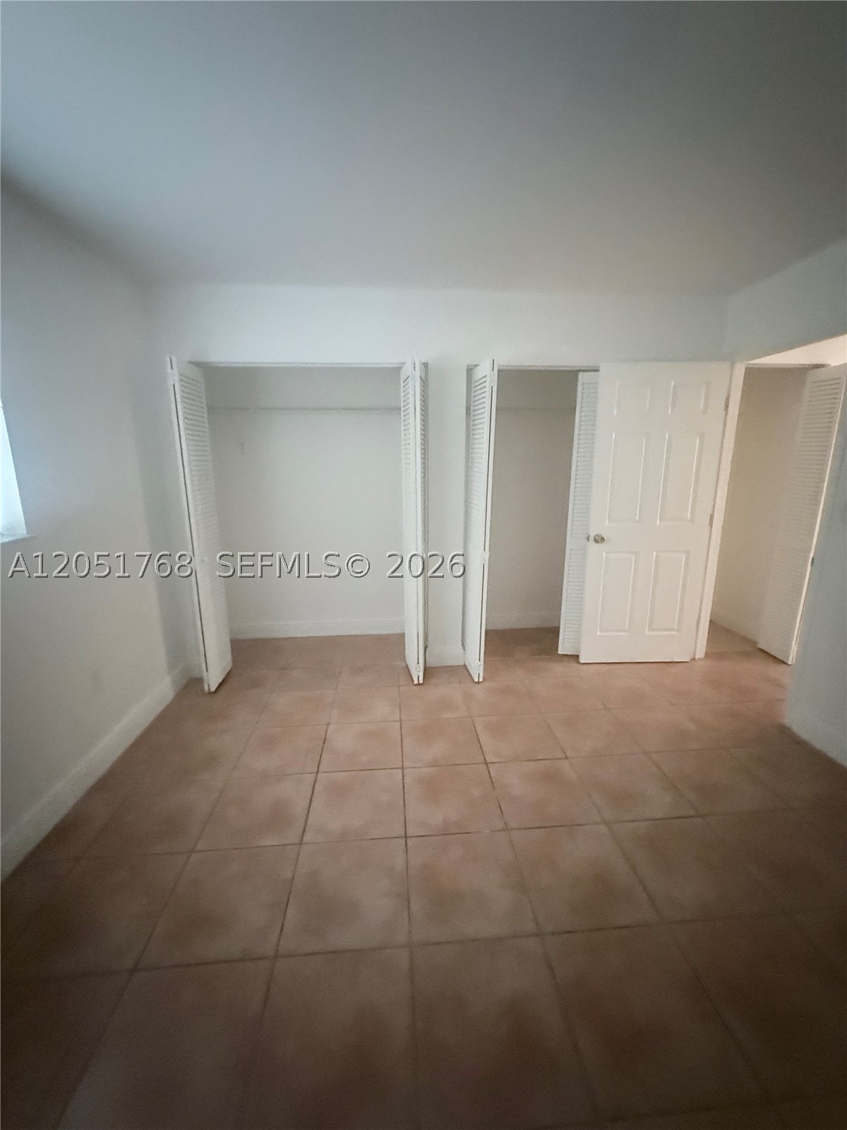 SUNNY ISLES INLAND - Residential Lease