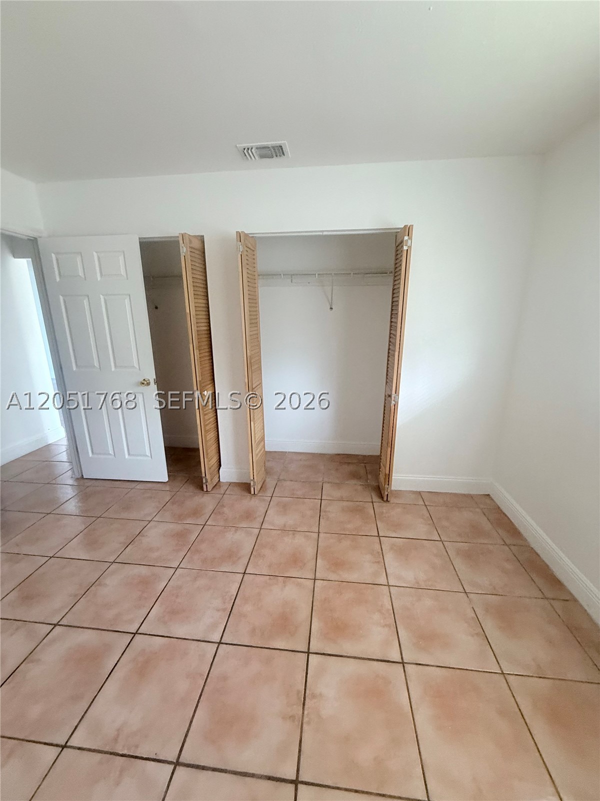 SUNNY ISLES INLAND - Residential Lease