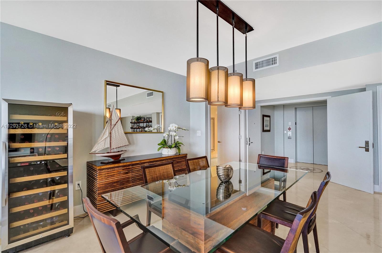 GRAND BAY TOWER CONDO - Residential