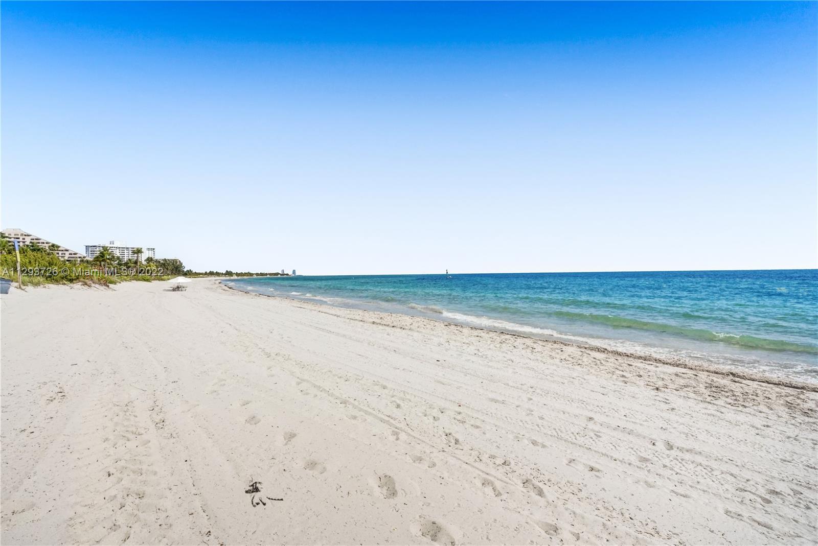 GRAND BAY TOWER CONDO - Residential