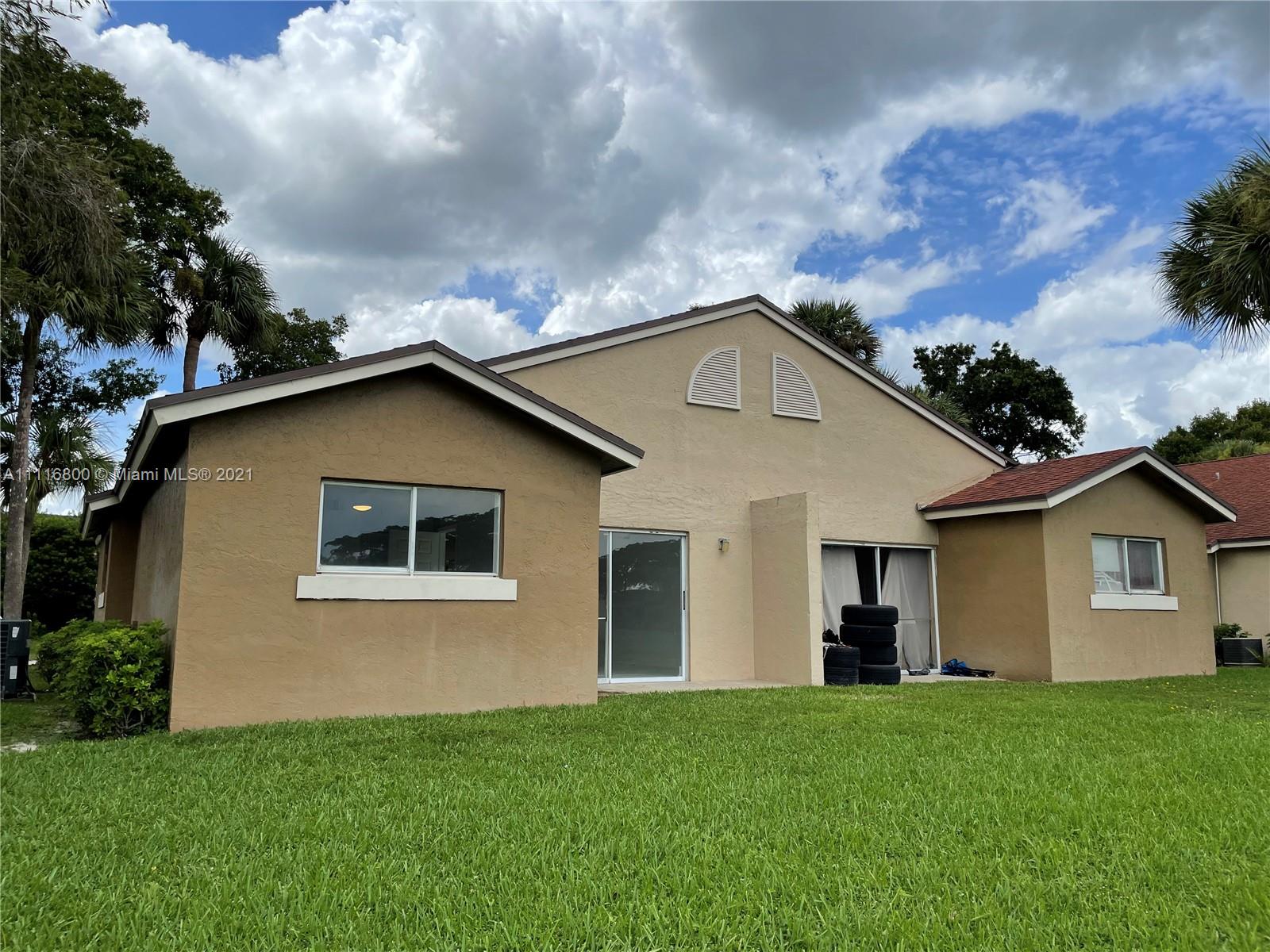 ST ANDREWS PALM BEACH CON - Residential Lease