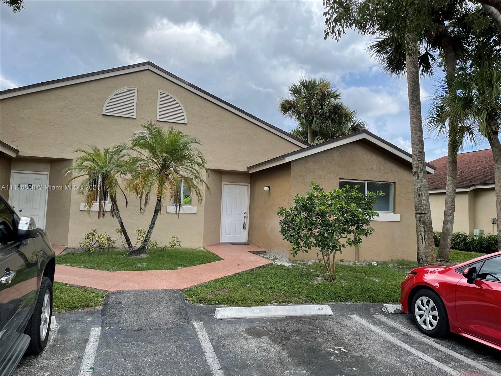 Beautiful and complete renovate light bright and airy villa lake view. Porcelain Flooring, white shaker wood cabinets, white sparkling quartz countertops and stainless steel appliances. Please read all requirements: First month with $50 of admin fee on escrow while association approves tenants and  2 months deposits with $50 of management fee at move in day. HOA application is $100 per adult. Pet fee $300. No police records and No eviction. Credit score required more than 650. Section 8 tenants are welcome !