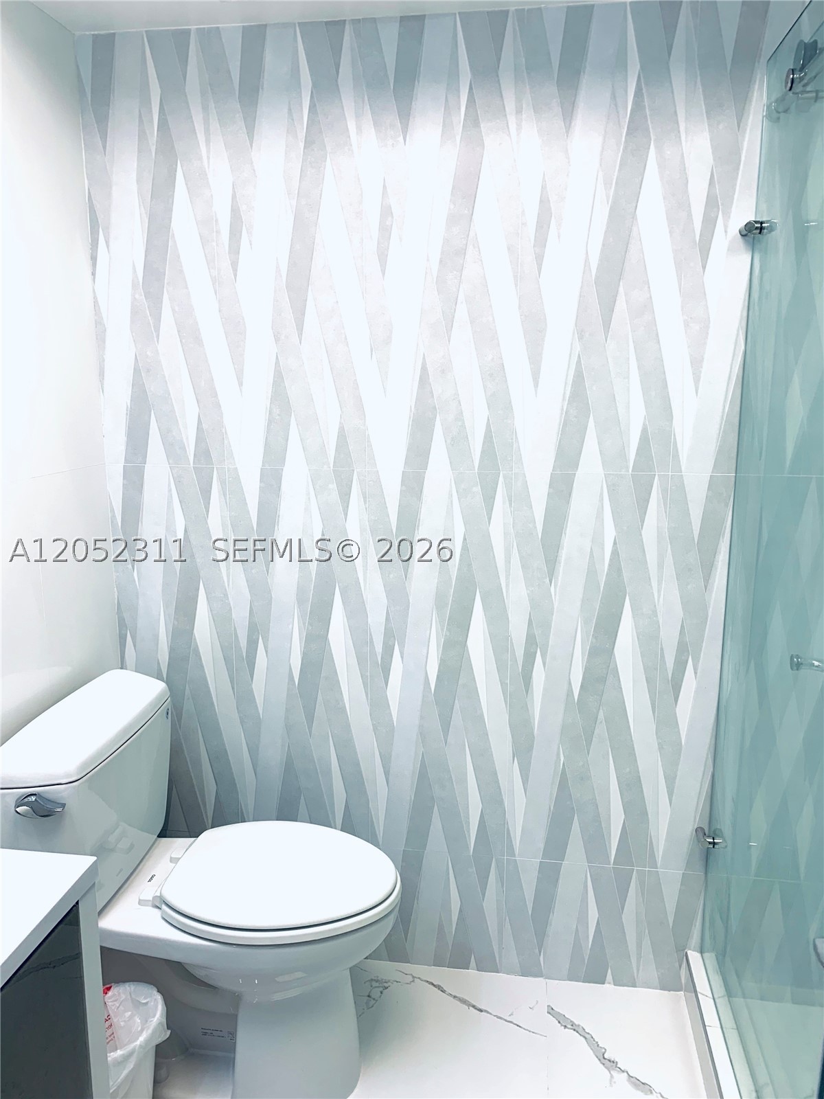 WINSTON TOWERS 200 - Residential Lease