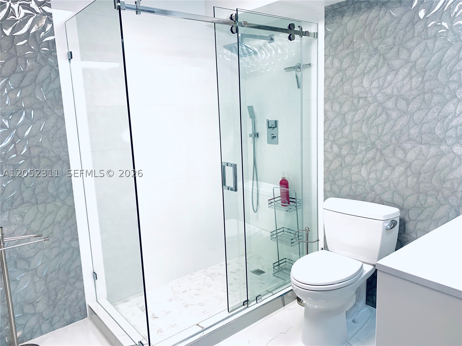 WINSTON TOWERS 200 - Residential Lease