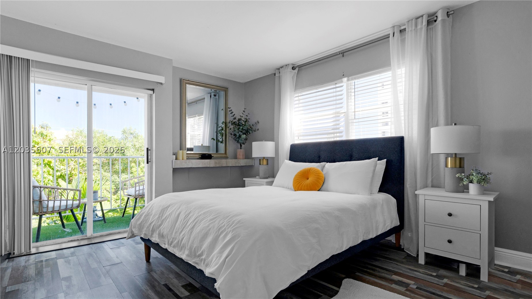 CARLYLE CONDOMINIUM - Residential Lease