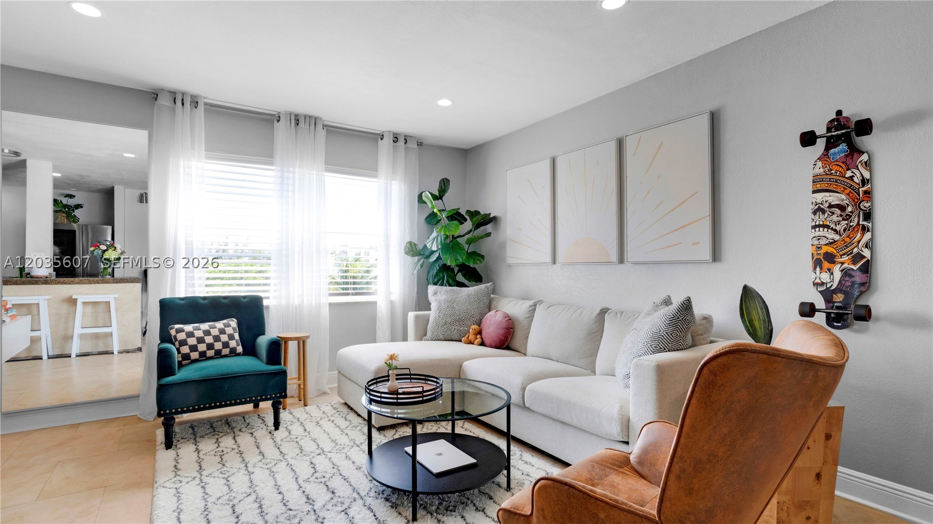 CARLYLE CONDOMINIUM - Residential Lease