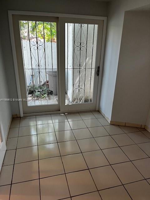 ALHAMBRA MANORS CONDO - Residential Lease