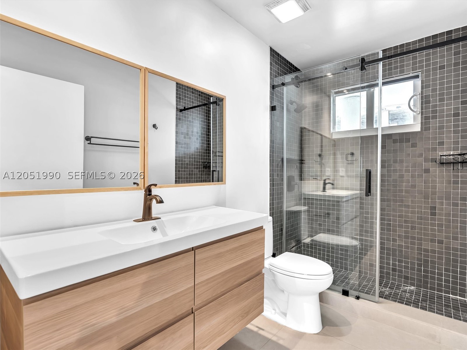 THE YORKER CONDO - Residential Lease