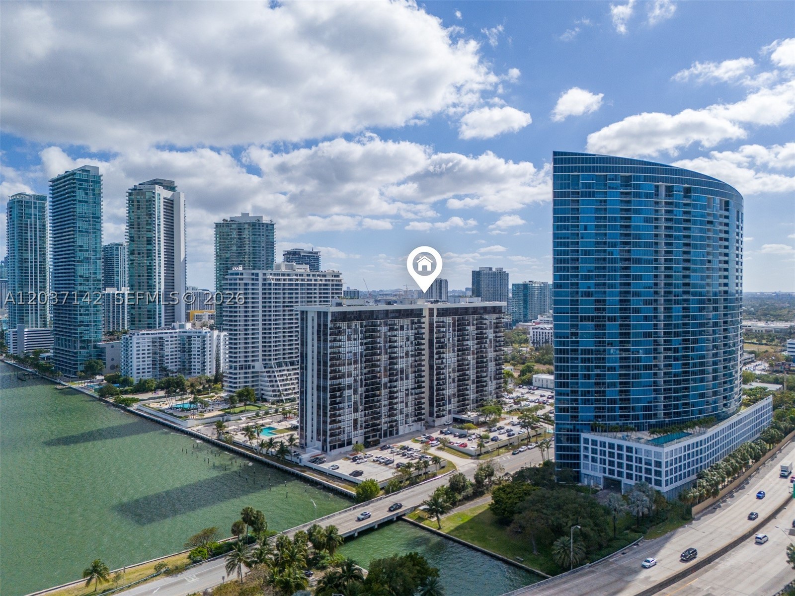 CHARTER CLUB CONDO - Residential Lease