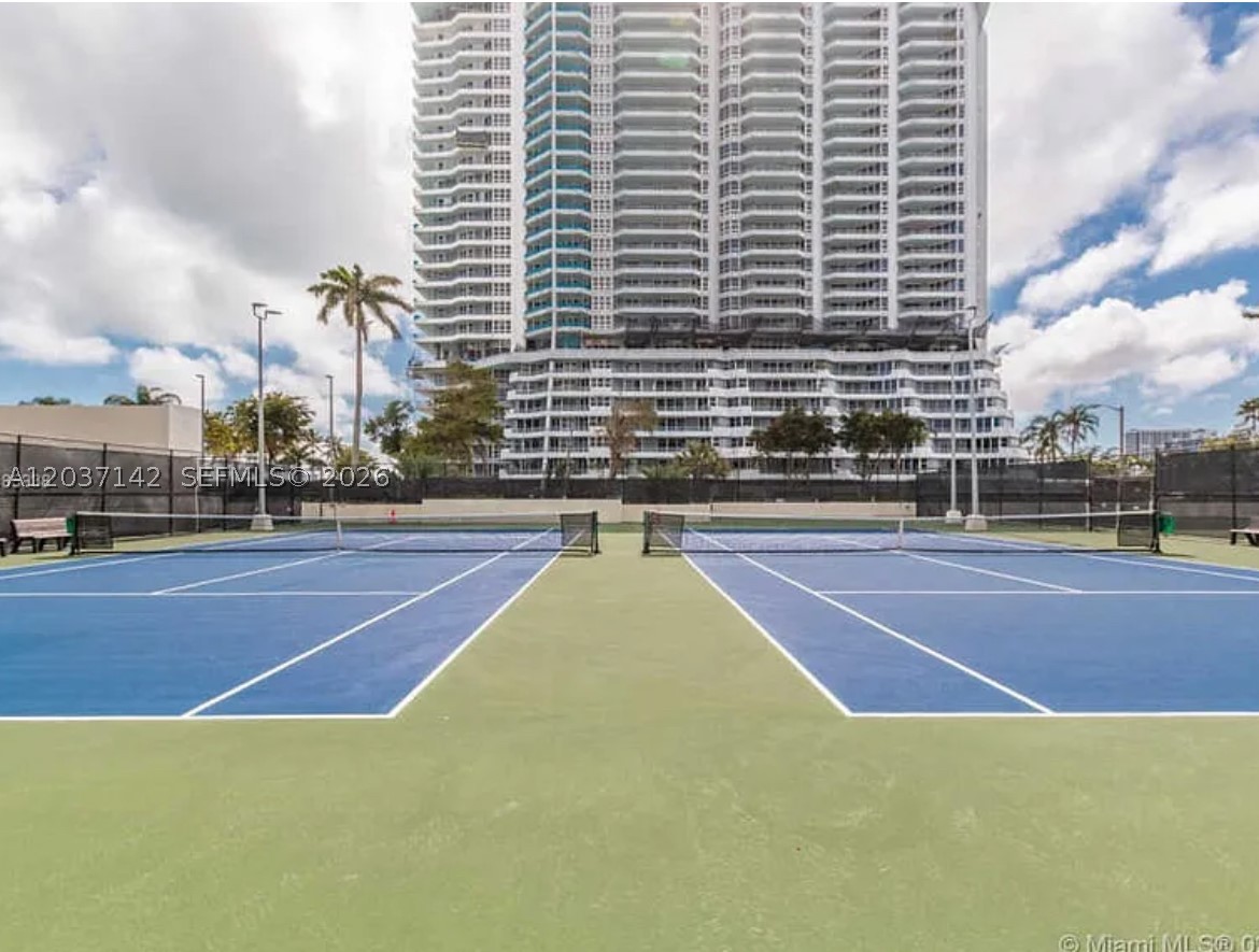 CHARTER CLUB CONDO - Residential Lease