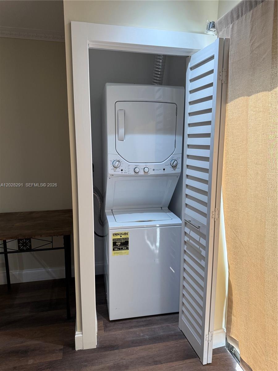 INTERNATIONAL PRINCESS CO - Residential Lease