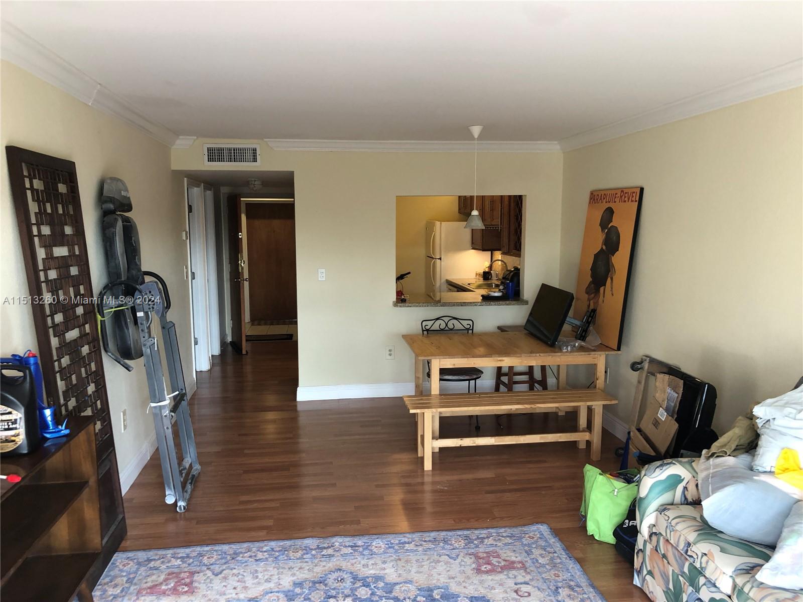 BISCAYNE POINT CONDO - Residential Lease
