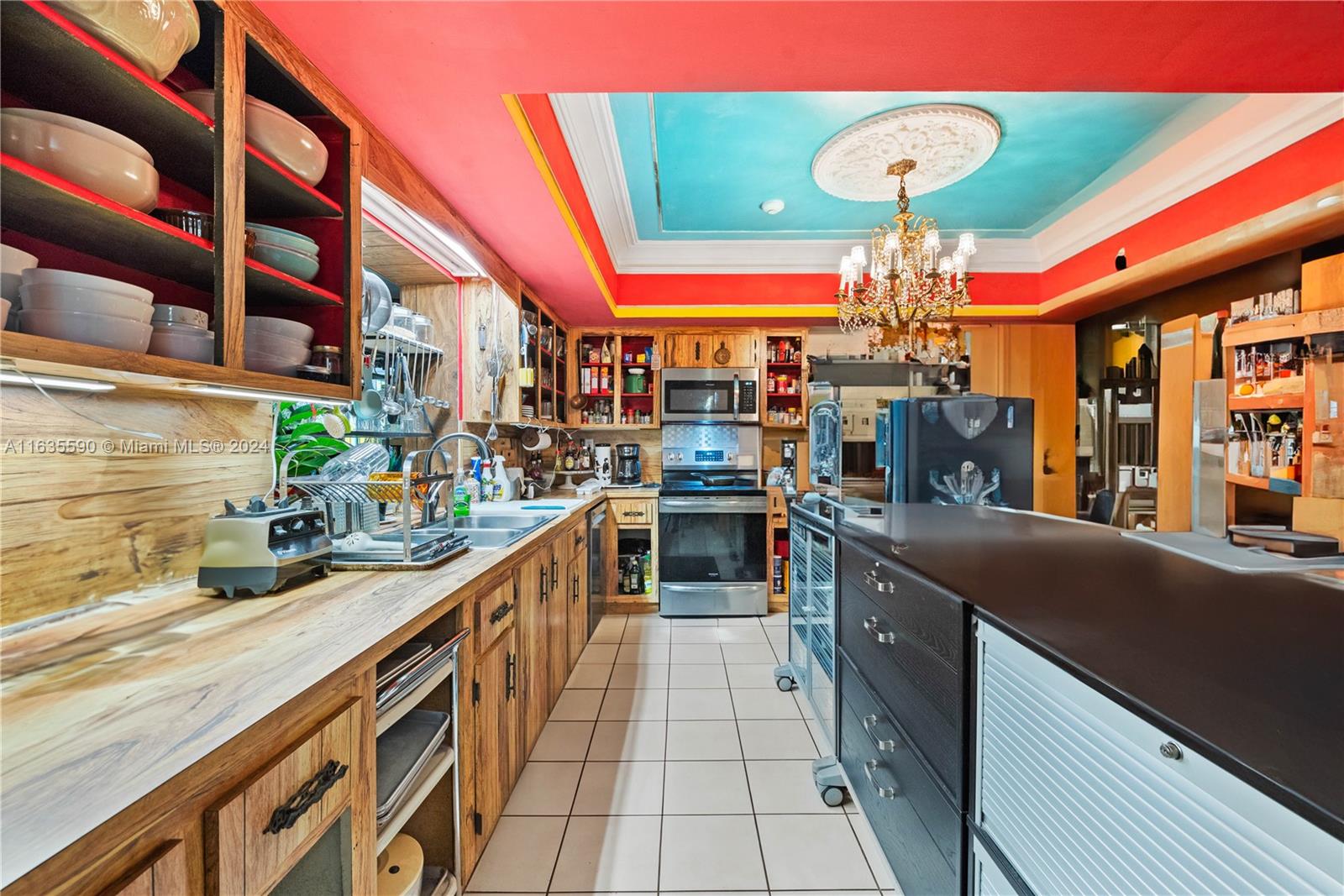 WILLIAMS ESTATES - Residential