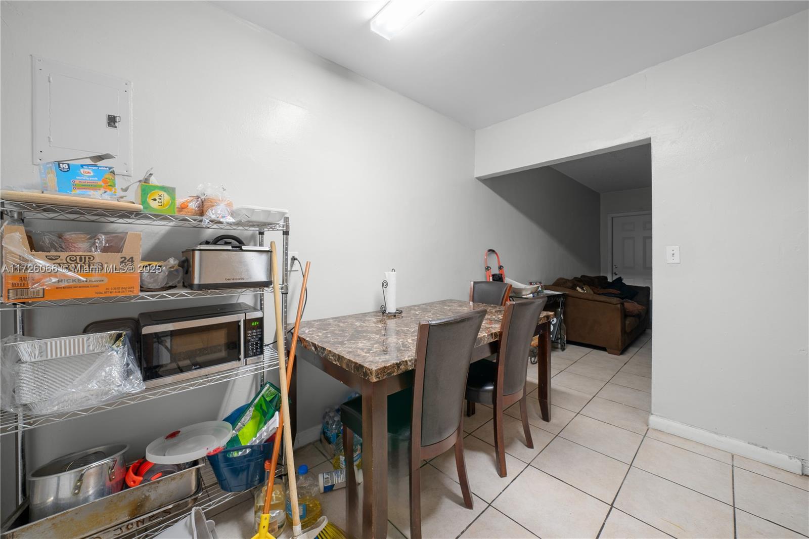 PLAT NO 1 OPA LOCKA - Residential Income