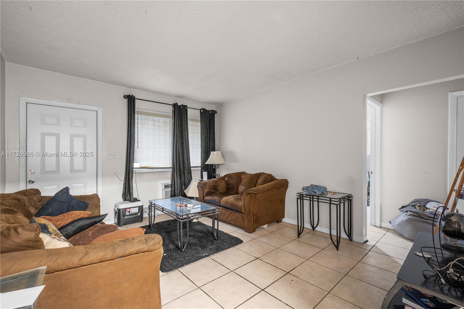 PLAT NO 1 OPA LOCKA - Residential Income