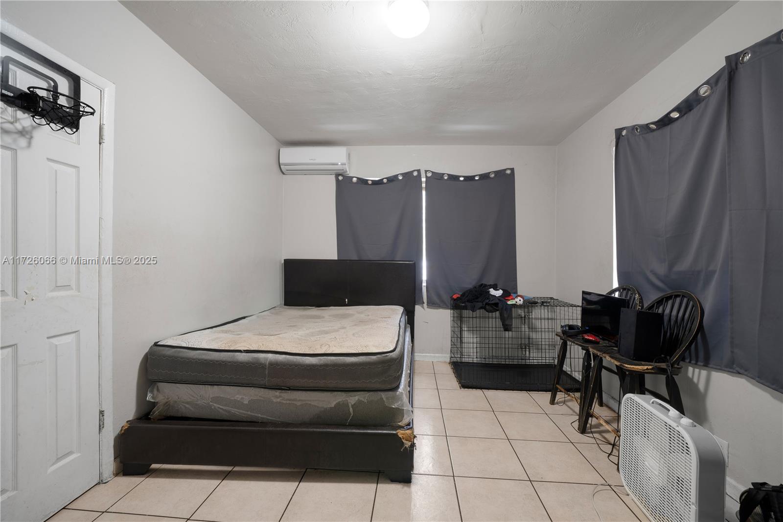 PLAT NO 1 OPA LOCKA - Residential Income