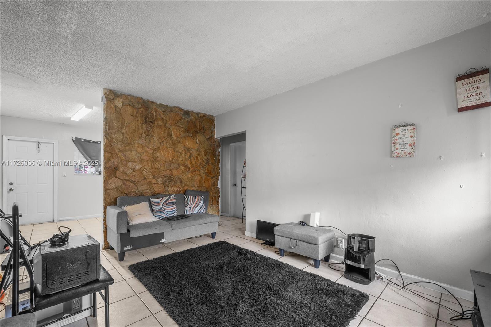 PLAT NO 1 OPA LOCKA - Residential Income