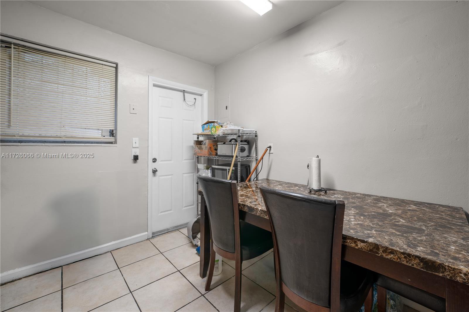 PLAT NO 1 OPA LOCKA - Residential Income