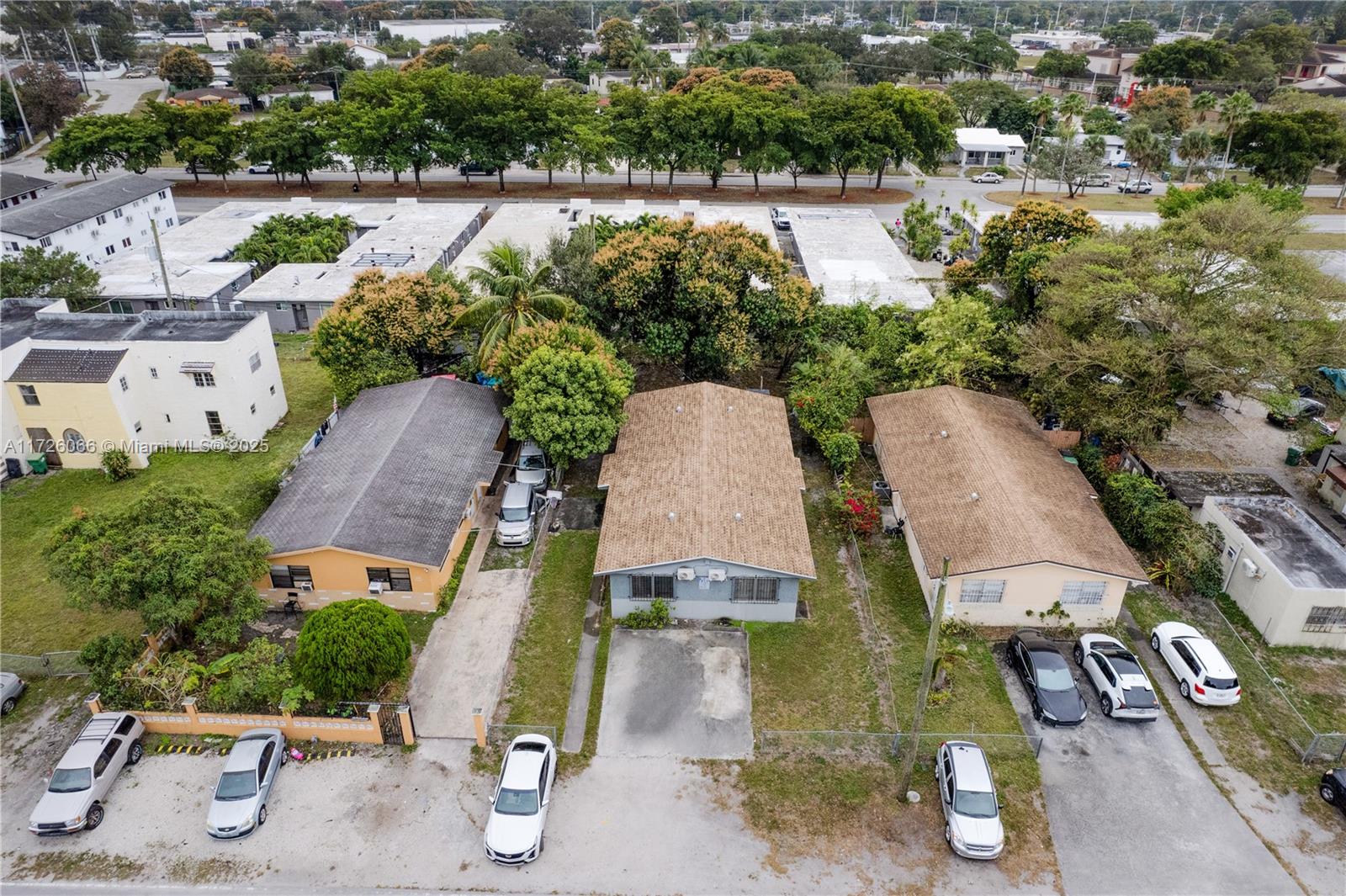 PLAT NO 1 OPA LOCKA - Residential Income