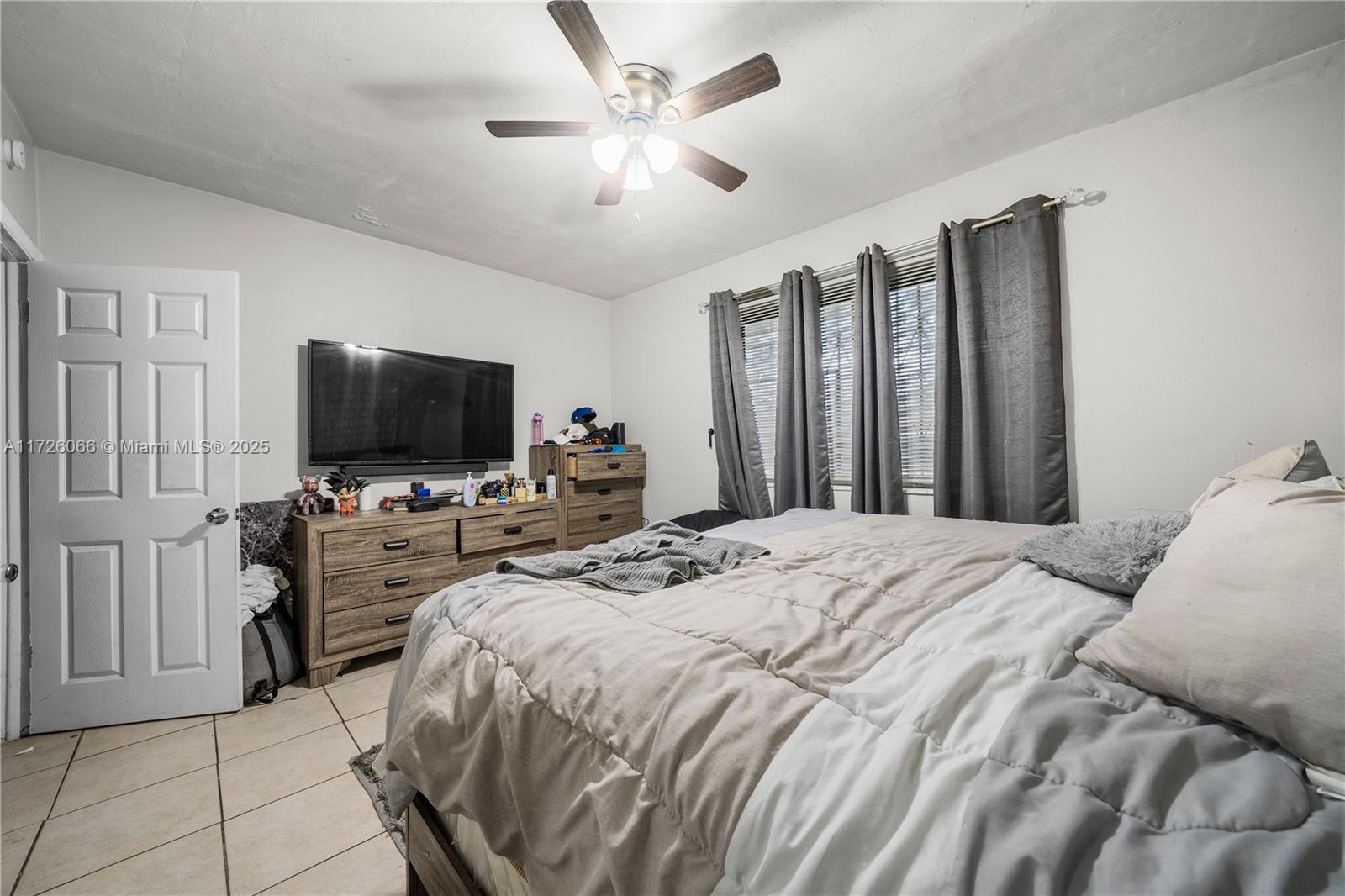 PLAT NO 1 OPA LOCKA - Residential Income