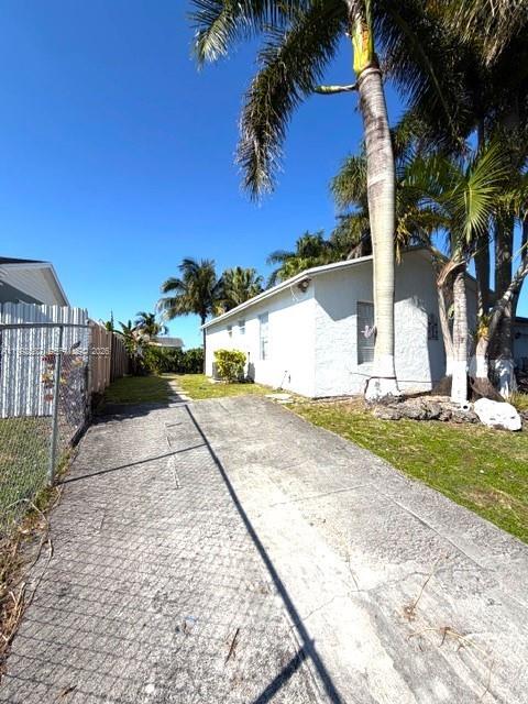 MEADOW WOOD MANOR SEC 4 - Residential