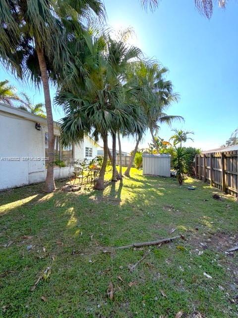 MEADOW WOOD MANOR SEC 4 - Residential