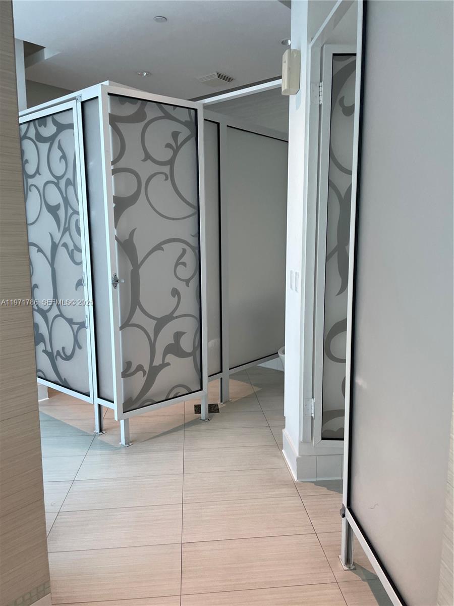 WIND CONDO - Residential