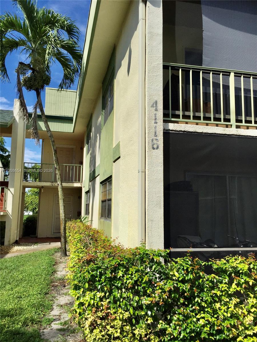 RAMBLEWOOD EAST CONDO - Residential
